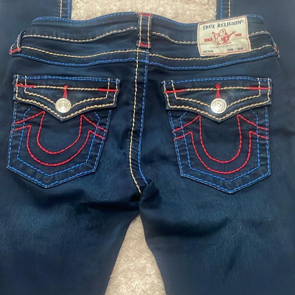 True Religion - Picture 3 of 4